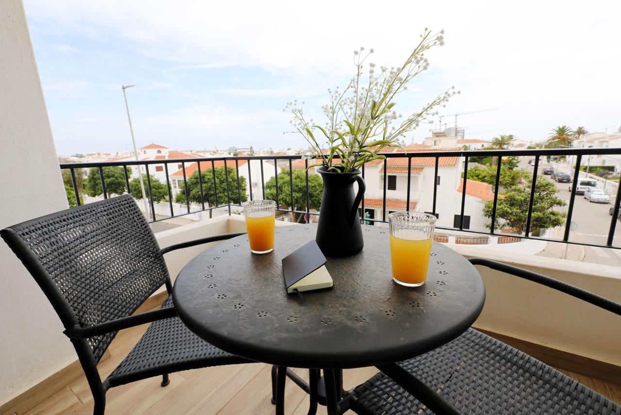 A57 - Lighthouse Apartment In Via Dona Ana ลากอส ภายนอก รูปภาพ
